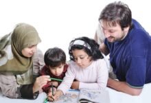 دور العائلة في تشكيل الهوية الاجتماعية